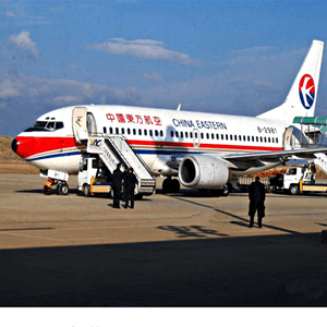 龙湾航空运输航空快运业稳步发展的原因是什么？